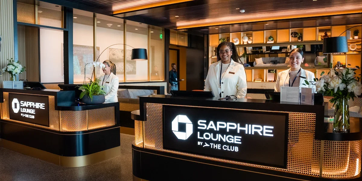 Chase-Sapphire-Lounge-Boston-2.jpg